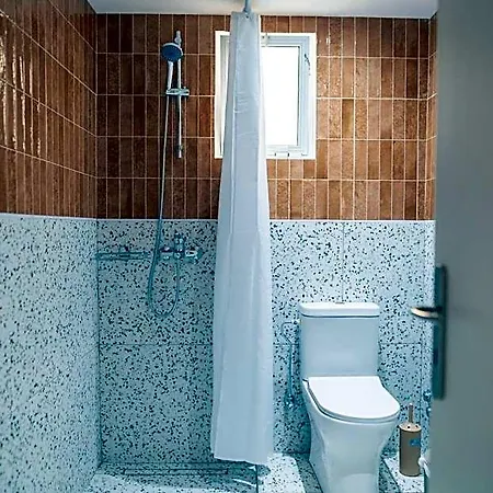 Achilleas Hotel 2*